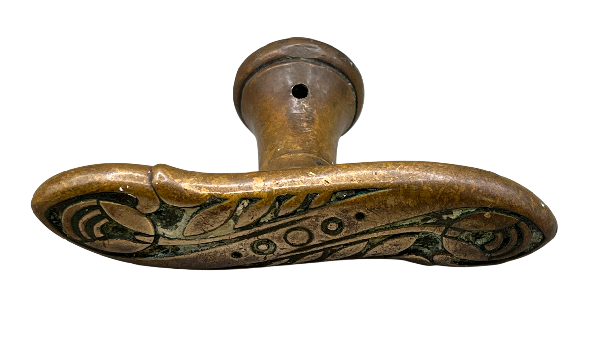 Fensteroliven Jugendstil aus Messing