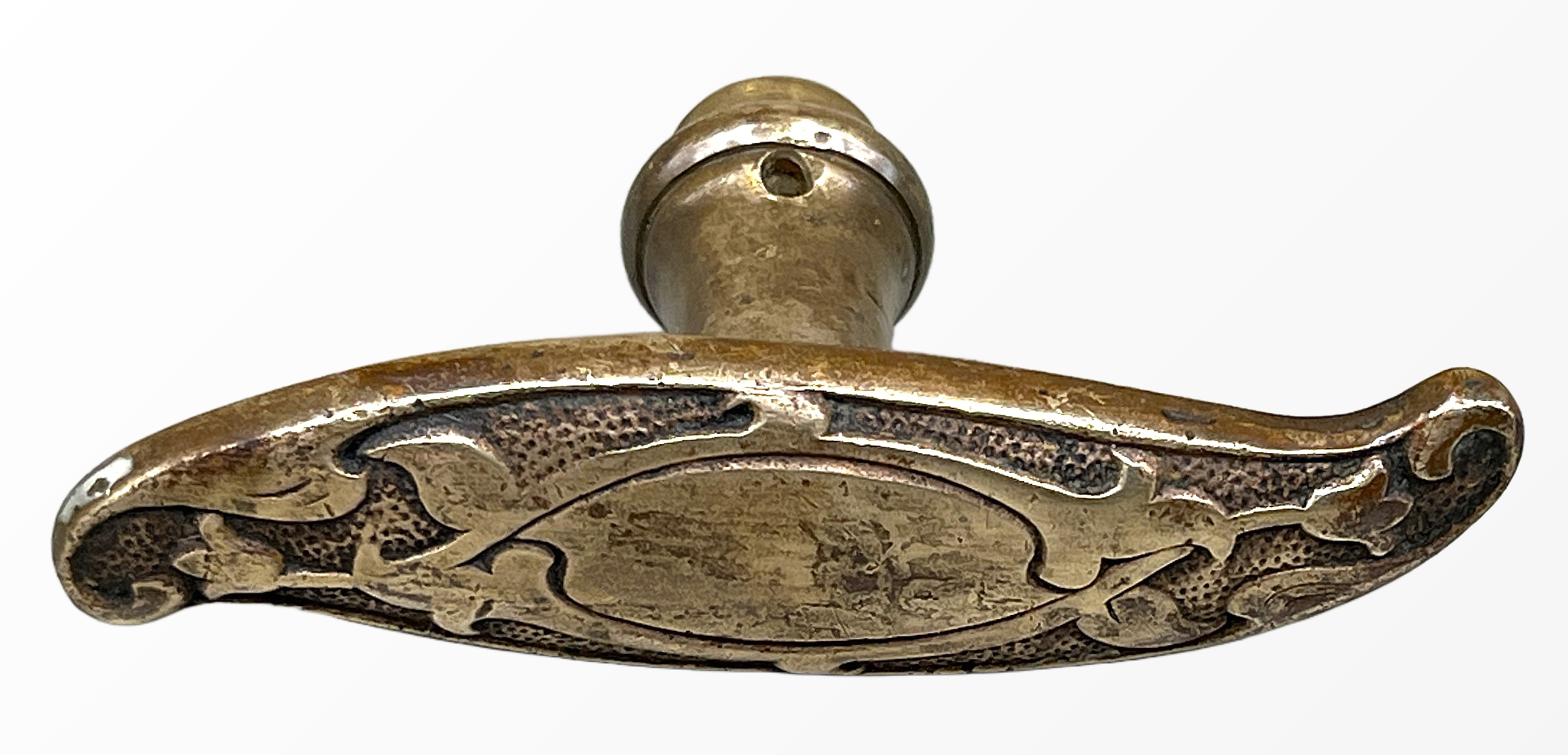 Fensteroliven Jugendstil aus Messing
