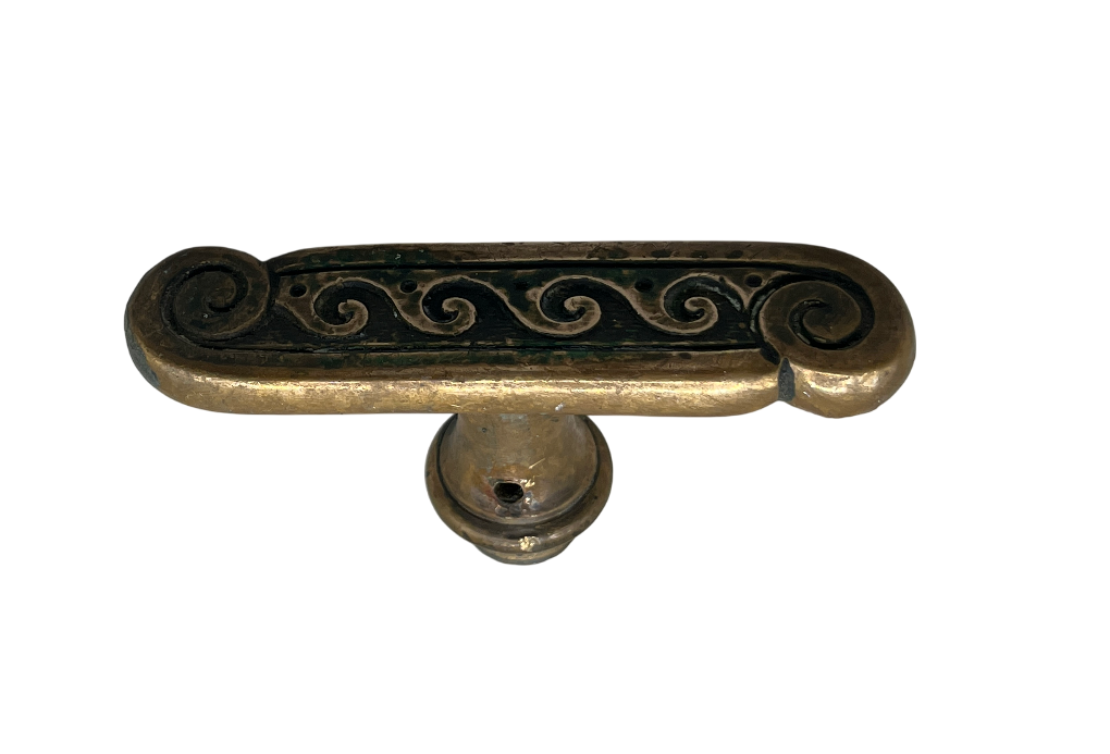 Fensteroliven Jugendstil aus Messing