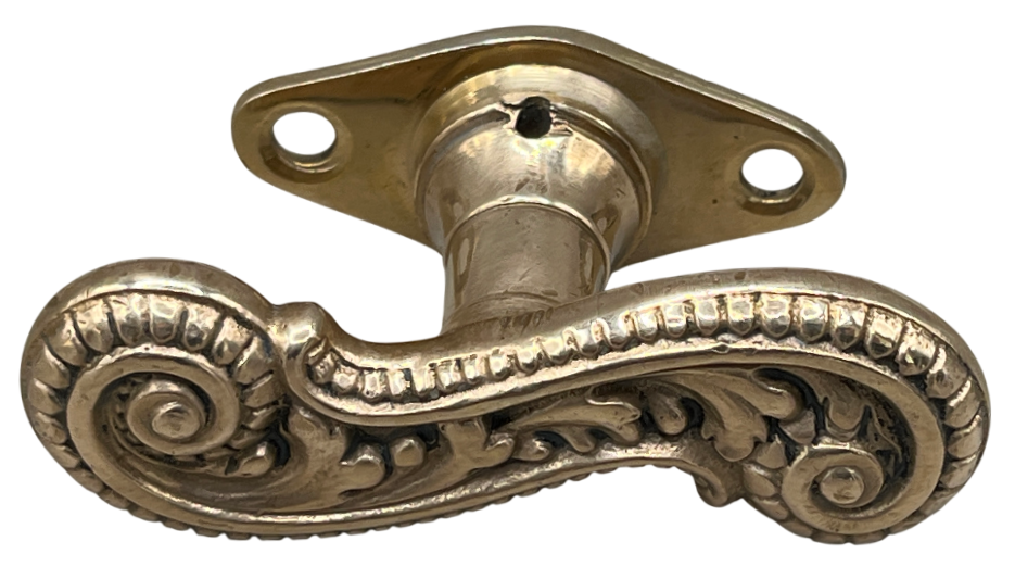 Fensteroliven Gründerzeit aus Messing