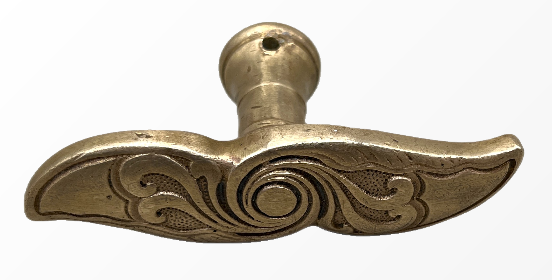 Fensteroliven Jugendstil aus Messing