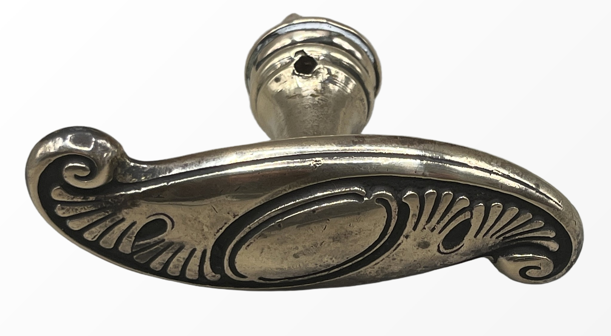 Fensteroliven Jugendstil aus Messing