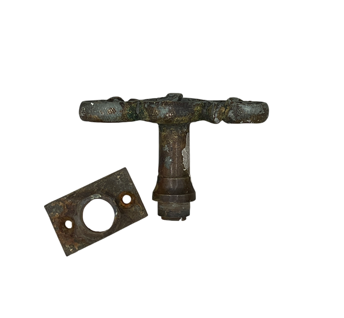 Fensteroliven Jugendstil aus Messing