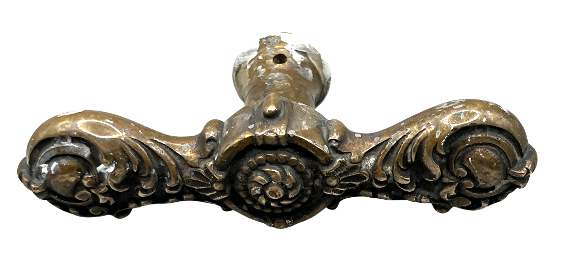 Fensteroliven Jugenstil aus Messing