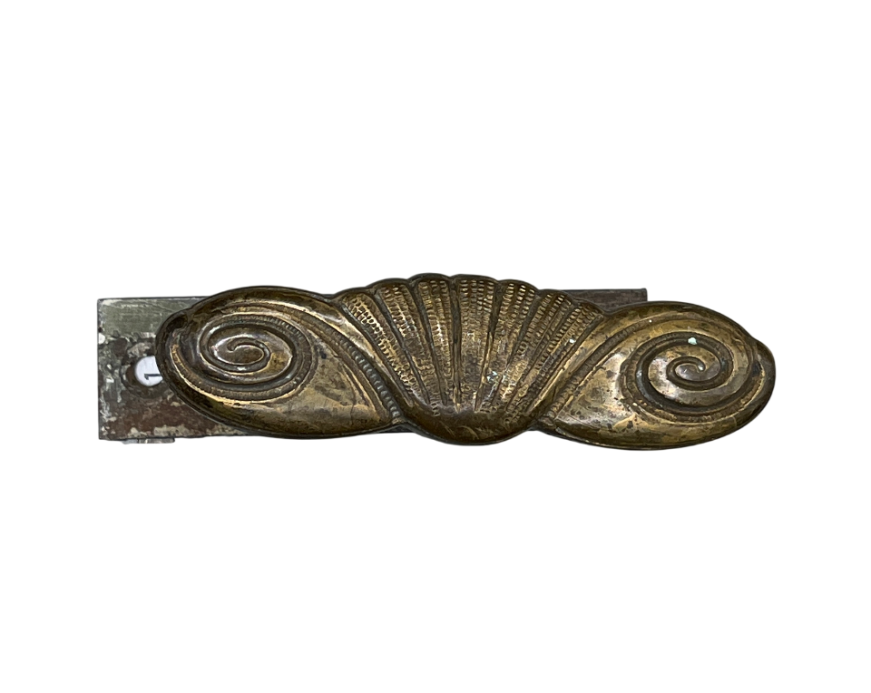 Fensteroliven/Einreiber Jugendstil aus Messing