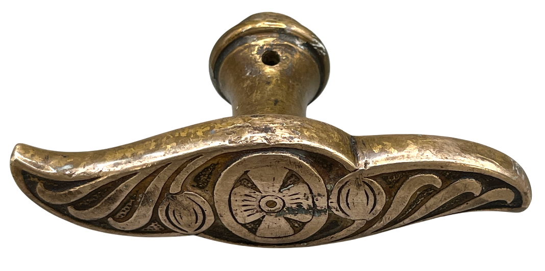 Fensteroliven Jugendstil aus Messing