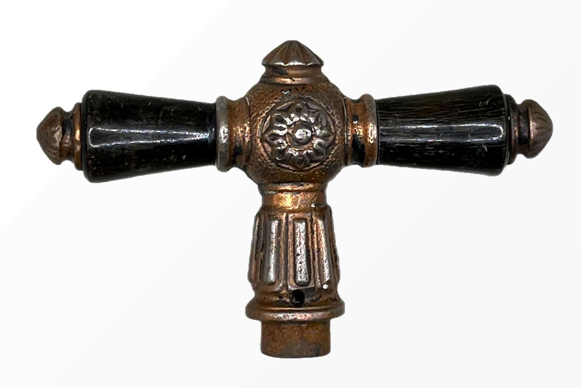 Fensteroliven Gründerzeit aus Messing
